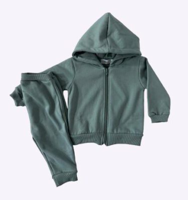 Chándal capucha verde